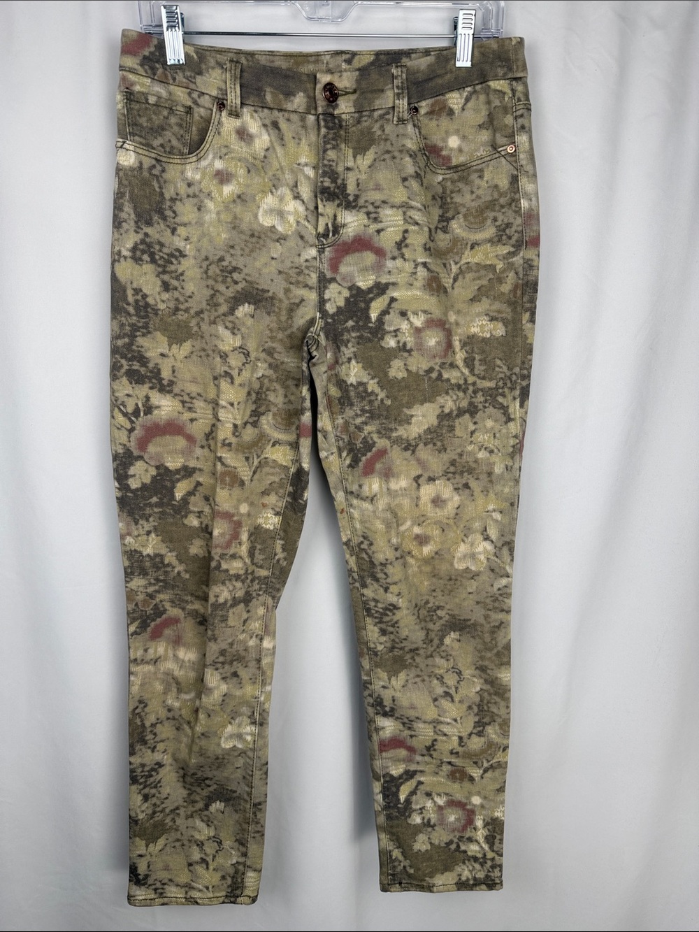 Corduroy Floral-Print Slim Pants in Olive